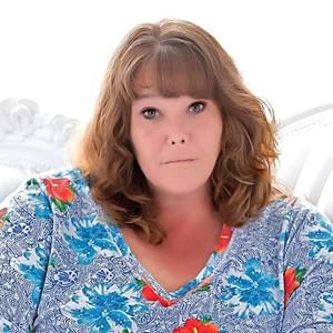 Meet your Posher, Gayle